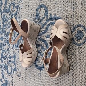 Clarks Wedge Sandals Size 7.5, 4 Inch Heel